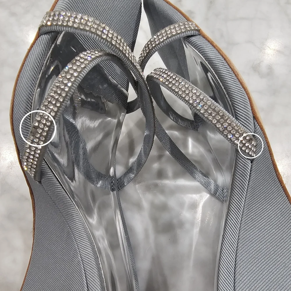 NWOB Badgley Mischka Wedge Rhinestone Strappy Sandals‎ light blue size 10